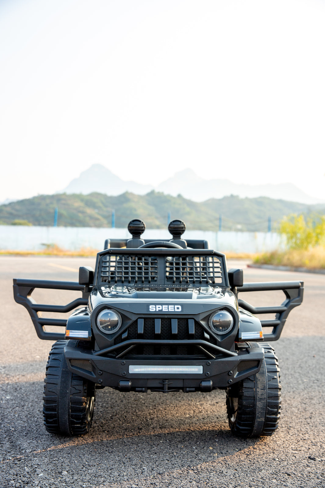 Jeep Inspired Remote Controlled Ride-on Electric Car (Black) V196-BHM6588B