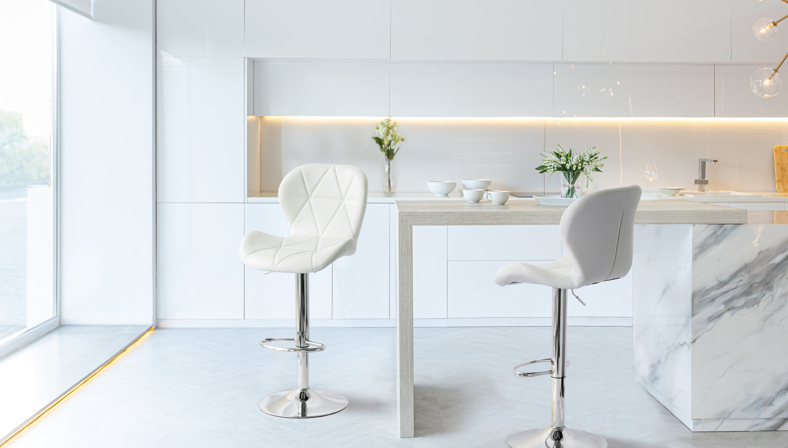 2 Comfortable Bar Stools (White) w/ Adjustable Height, 90-112cm V196-BS520W