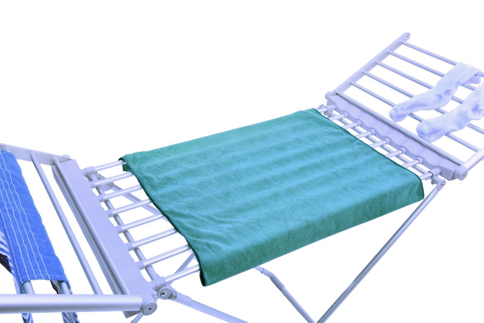 Electric Freestanding Heated Towel and Clothes Rack Dryer V196-HCD230