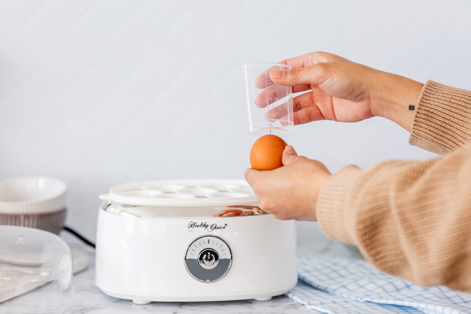 Electric Egg Steamer, Fits 7 Eggs & Cooked Perfectly V196-SE70