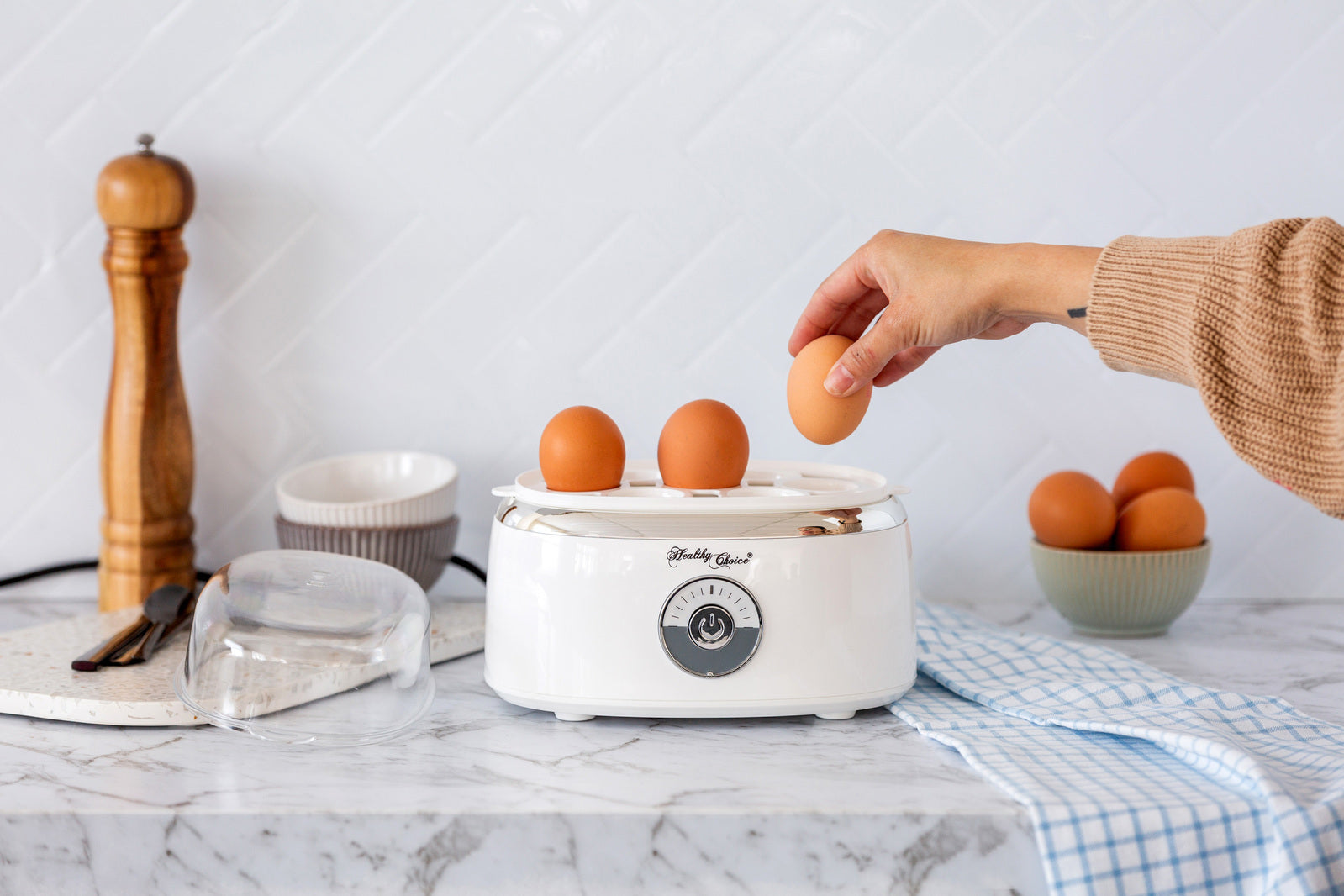Electric Egg Steamer, Fits 7 Eggs & Cooked Perfectly V196-SE70