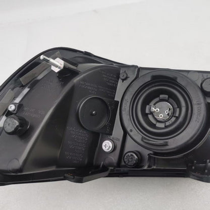 Front Left&right Side Headlight For Kubota M6040 / M7040 / M8540 / M9540 / M108S V201-3C081-75713