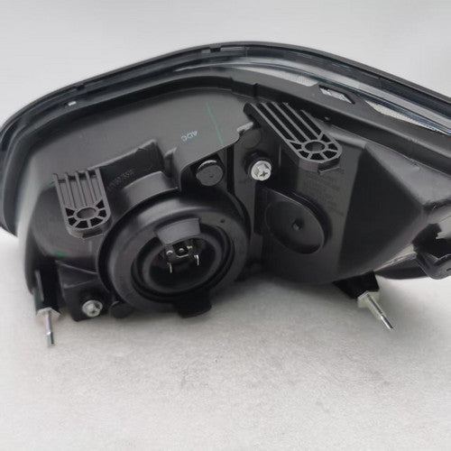 Front Left&right Side Headlight For Kubota M6040 / M7040 / M8540 / M9540 / M108S V201-3C081-75713