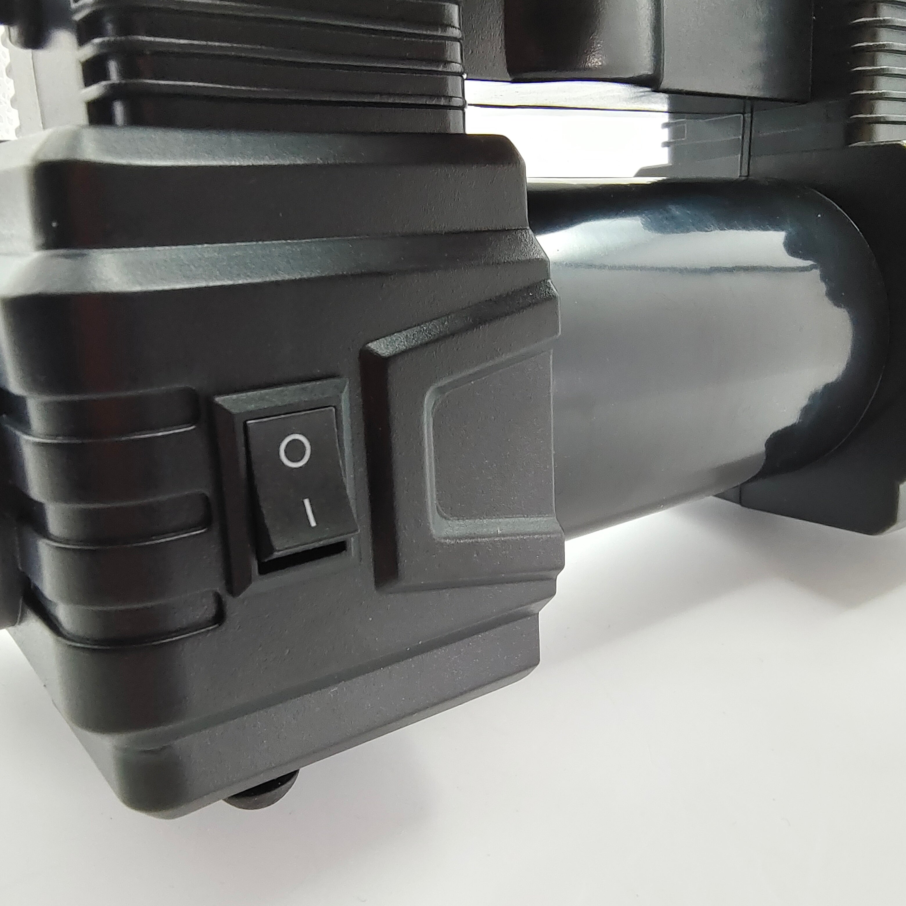 12V Car Air Compressor Pump Tyre Deflator Inflator 120PSI Portable 4WD Truck AU V201-PUMP2200BL8AU