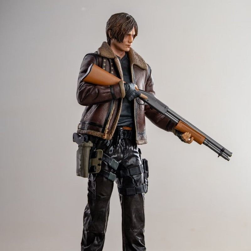 Resident Evil Leon Scott Kennedy Figure Game Model Statue Toy 33cm V201-QHGMMOREONE011