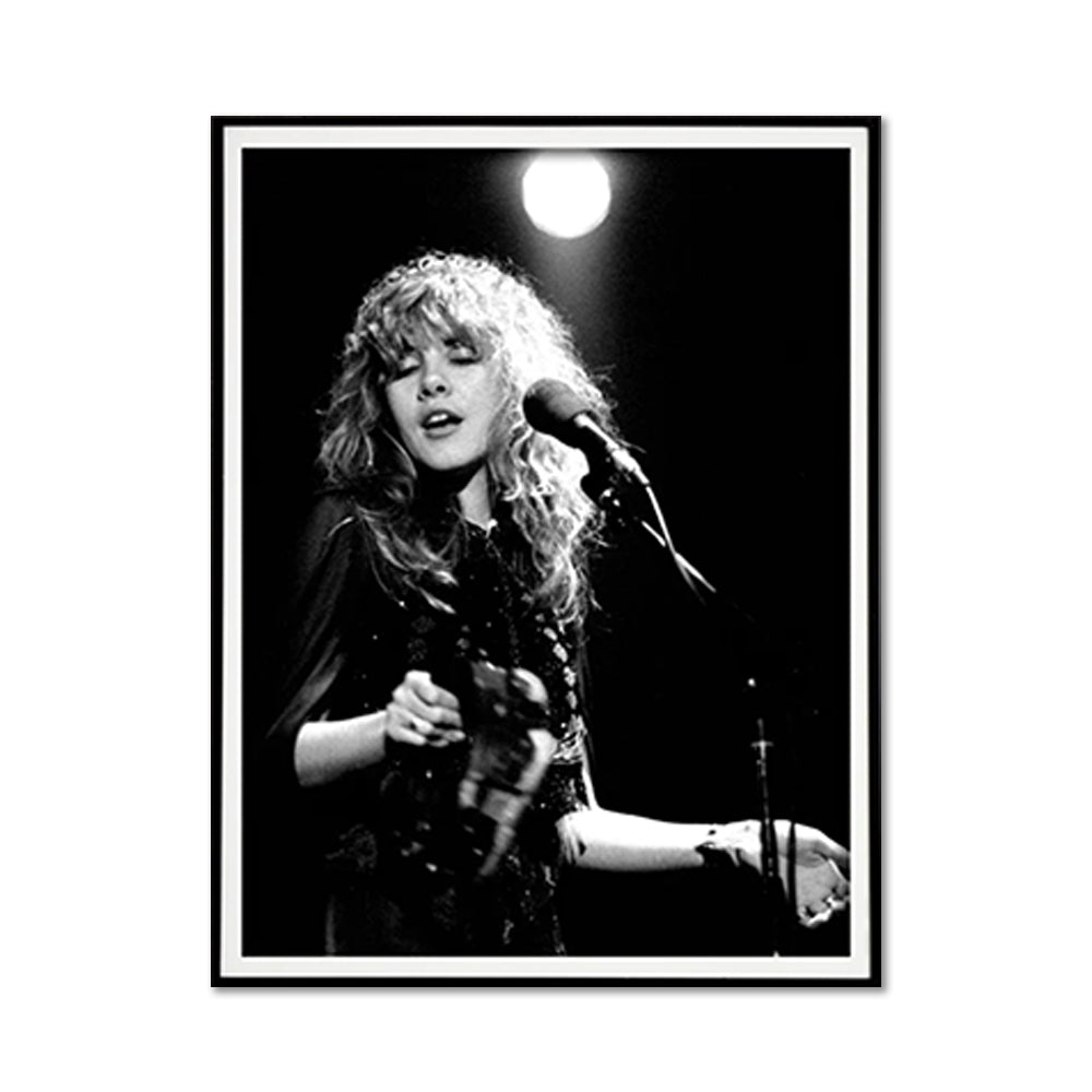 Wall Art 60cmx90cm Young Stevie Nicks in Concert Poster, Black Frame Canvas V207-2252-004