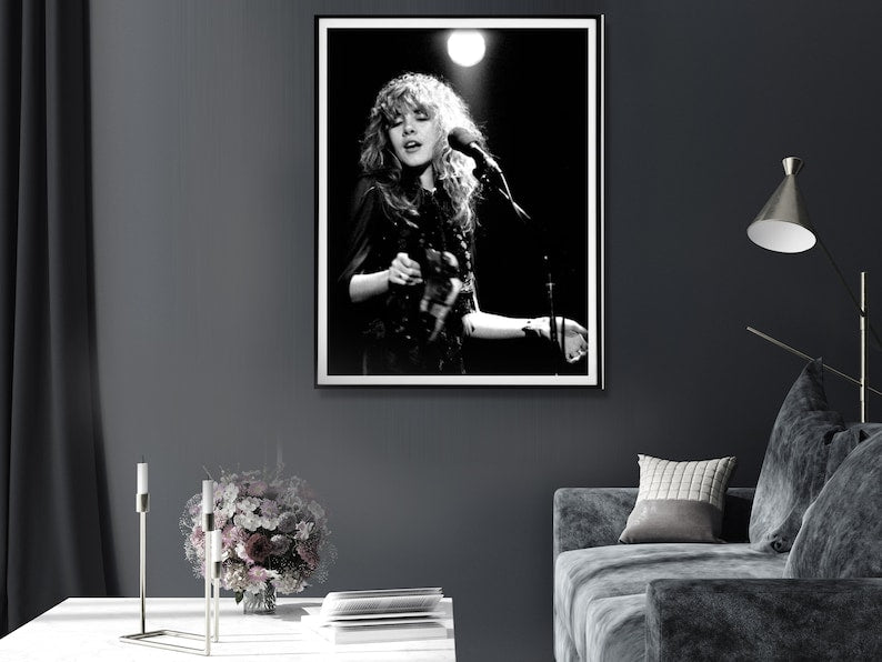 Wall Art 60cmx90cm Young Stevie Nicks in Concert Poster, Black Frame Canvas V207-2252-004