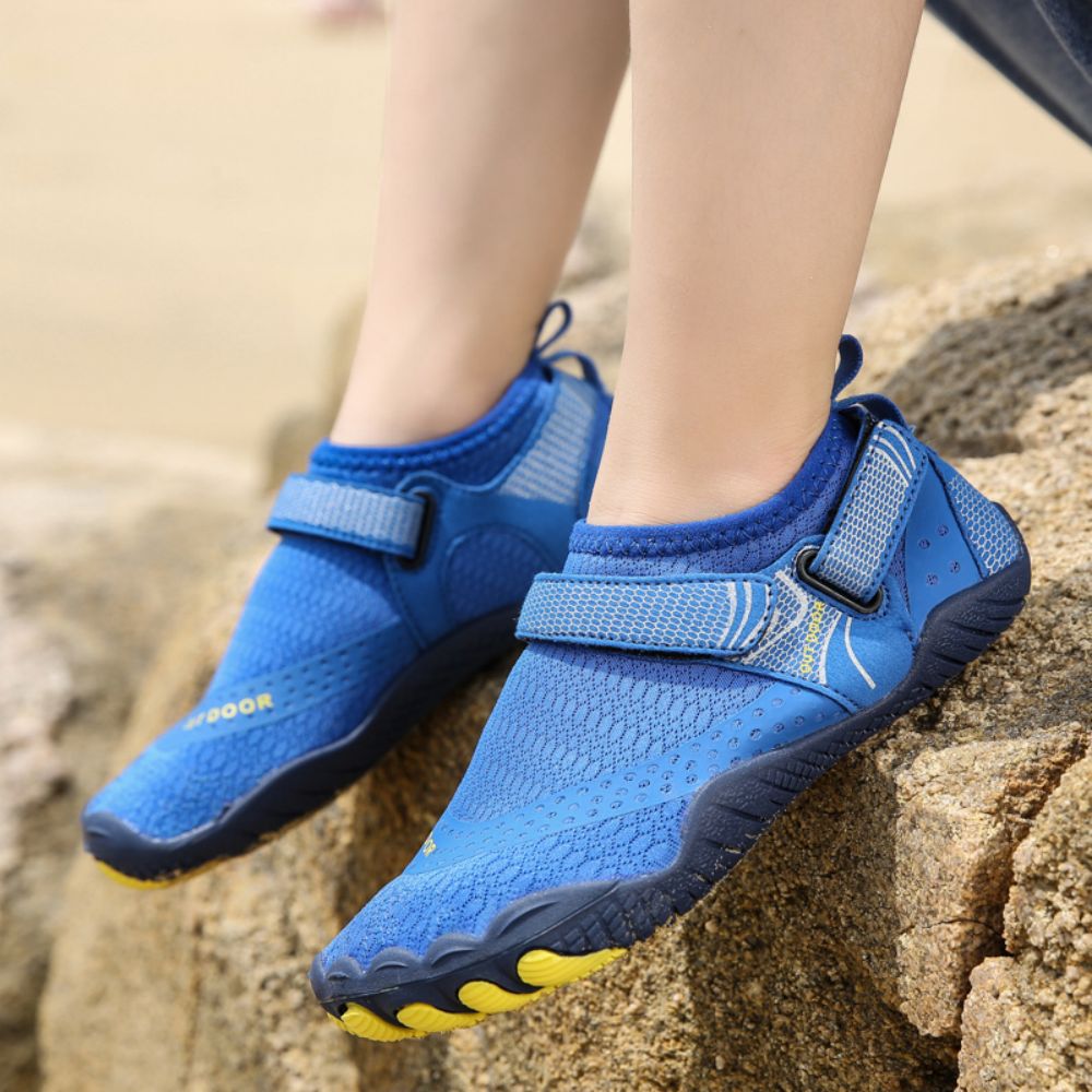Kids Water Shoes Barefoot Quick Dry Aqua Sports Shoes Boys Girls - Klein Blue Size Bigkid US4 = EU36 V213-04WS-A-K-NKLBLU4