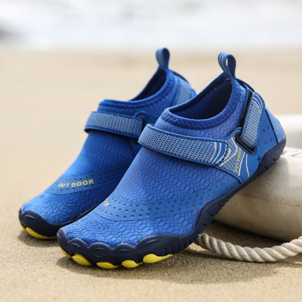 Kids Water Shoes Barefoot Quick Dry Aqua Sports Shoes Boys Girls - Klein Blue Size Bigkid US4 = EU36 V213-04WS-A-K-NKLBLU4