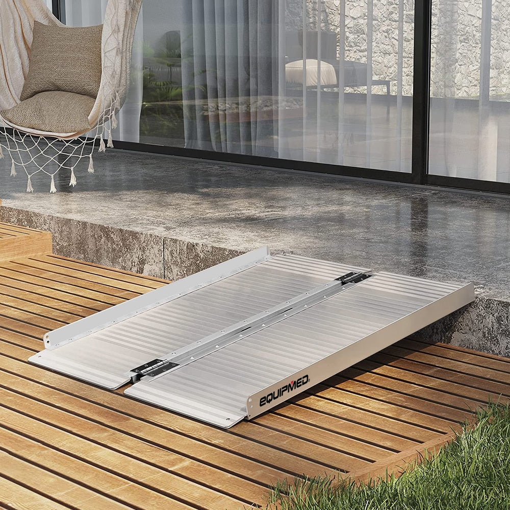 EQUIPMED 91cm Portable Folding Aluminium Access Ramp, 272kg Rated, for Wheelchair, Mobility Scooter, Rollator V219-HELRMPEQ09SA