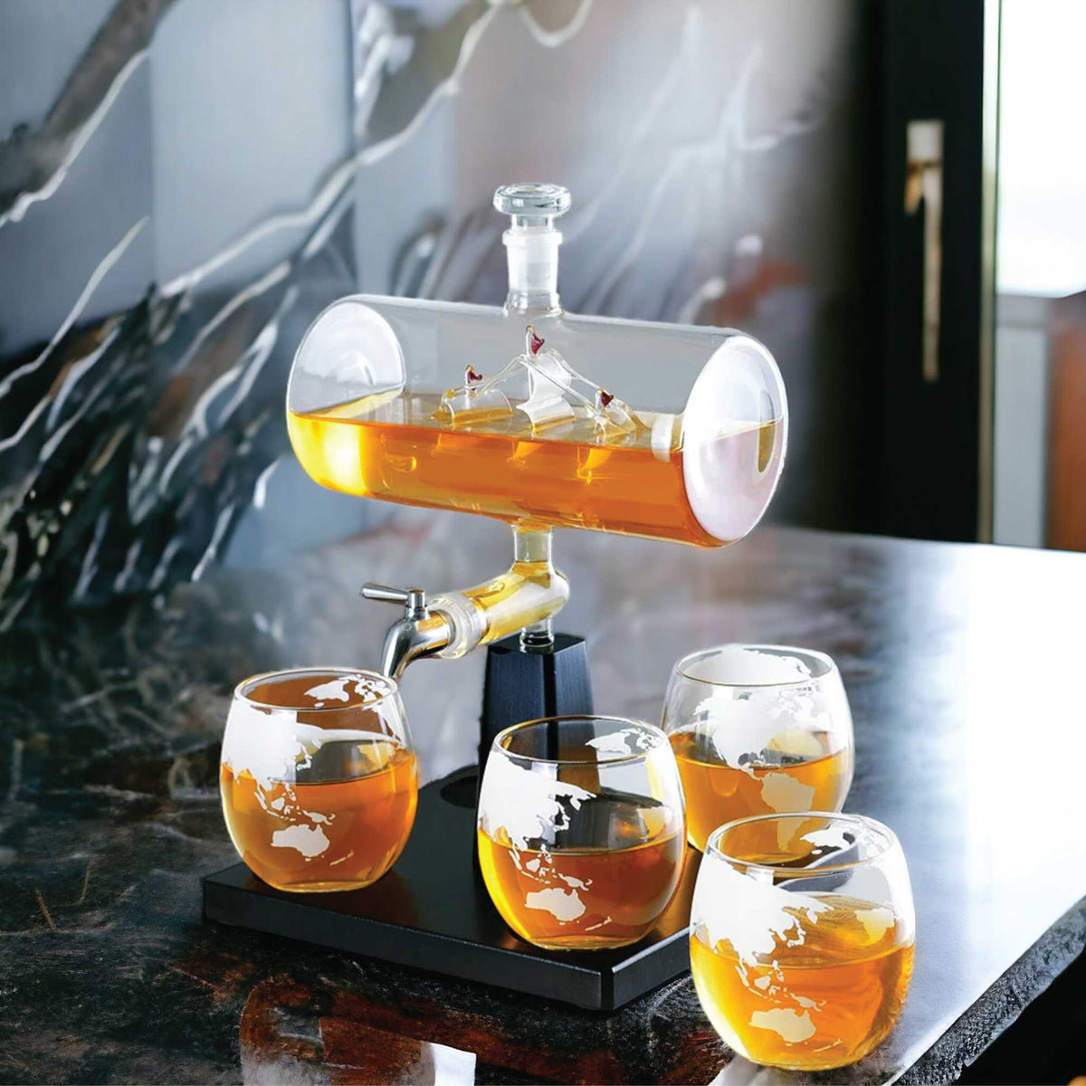 1L Whiskey or Wine Sailboat Glass Decanter Set - 4x Globe Glasses + Wooden Stand V238-SUPDZ-40479795740752