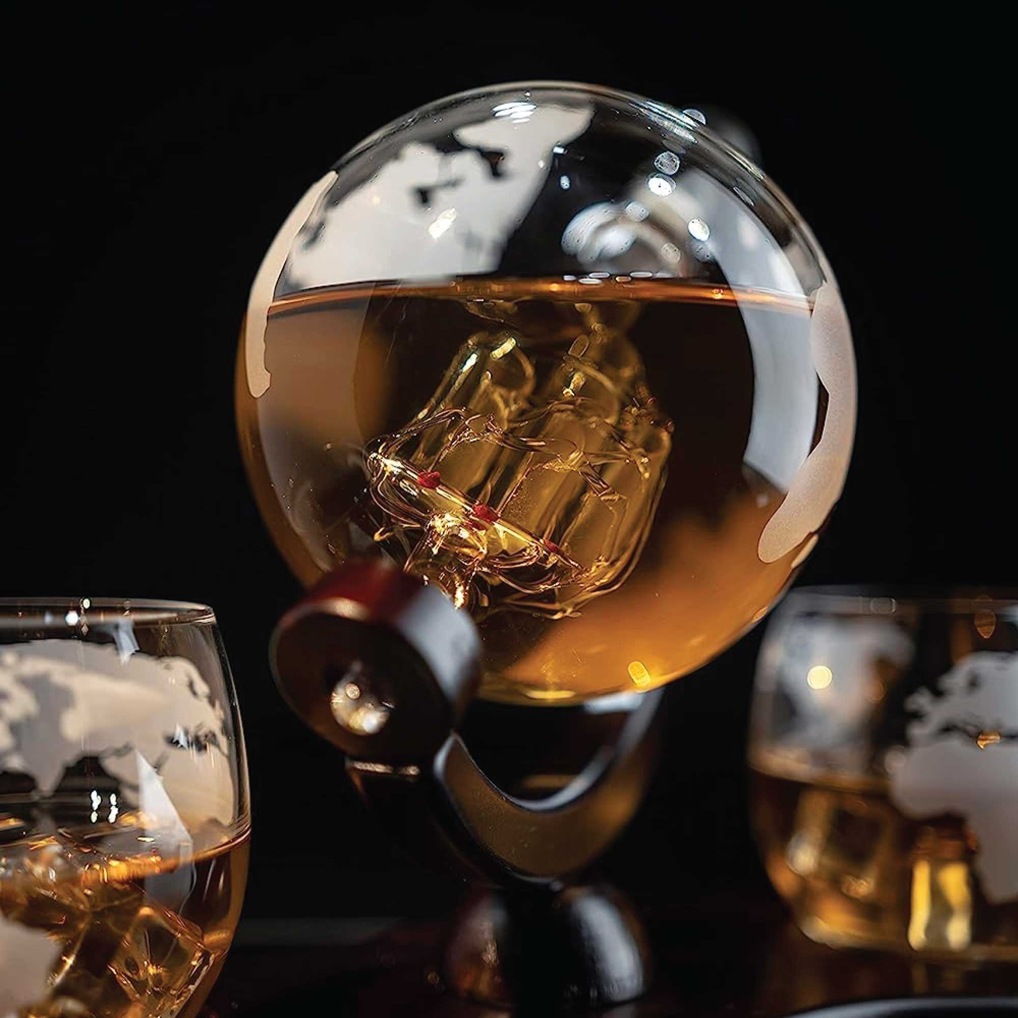 850ml Whiskey or Wine Globe Glass Decanter Set - 2x Glasses + Wooden Stand V238-SUPDZ-40479873269840