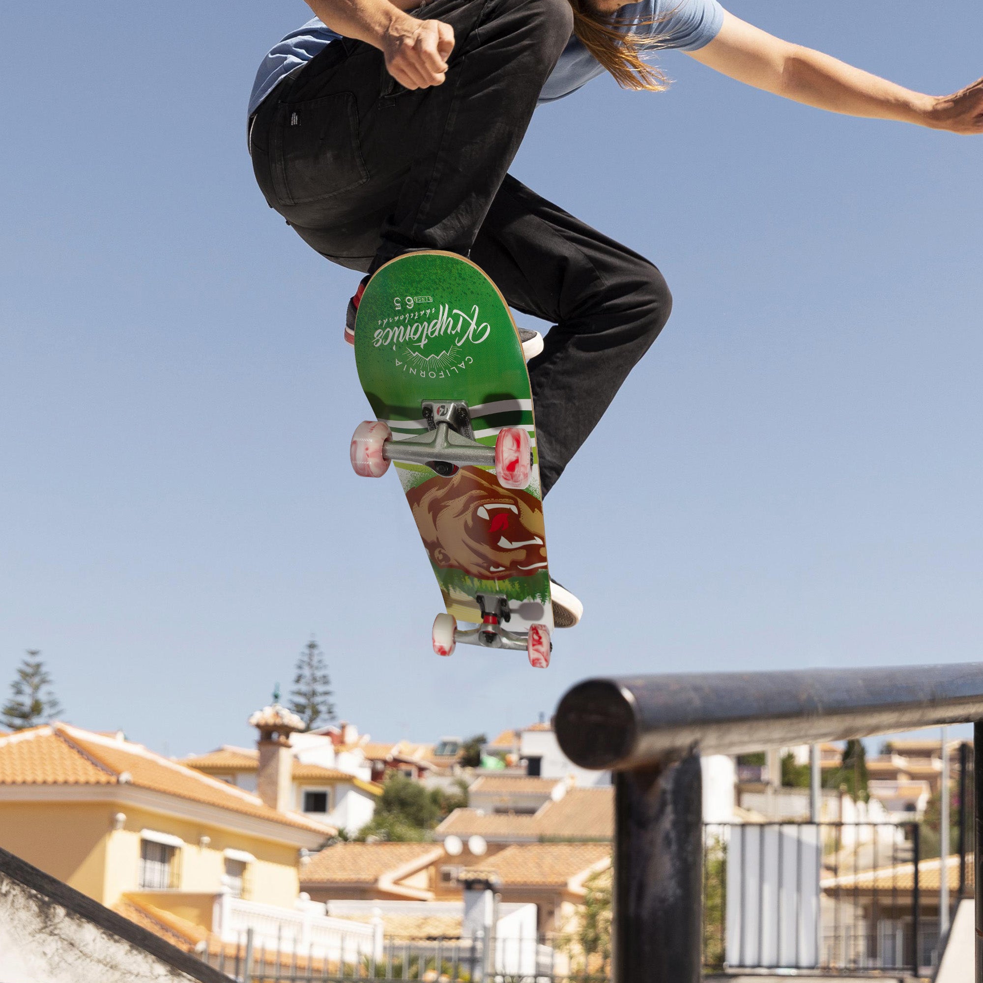 Kryptonics 31-inch Star Series Complete Skateboard V240-BS-171338-SK