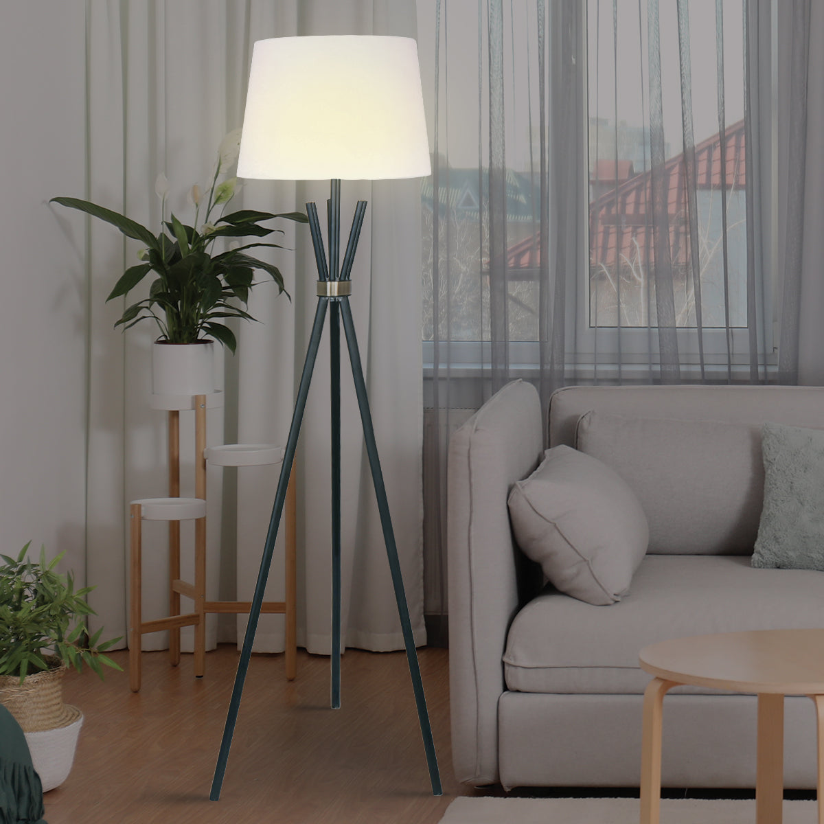 Sarantino Tripod Floor Lamp in Metal and Antique Brass V240-LMP-MLM-682