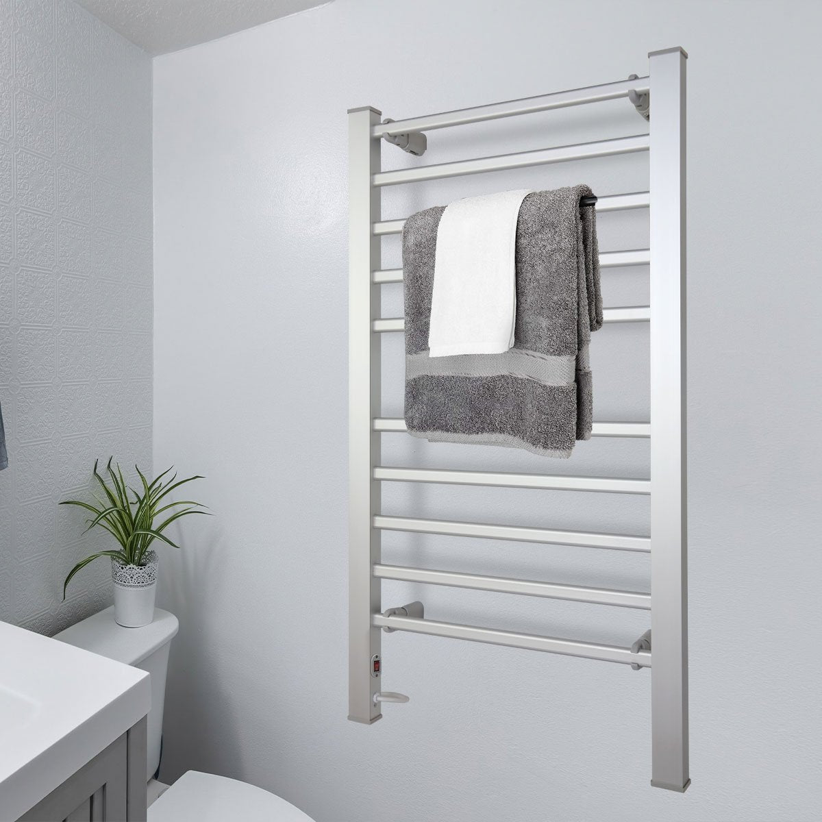 Pronti Heated Towel Rack Electric Bathroom Towel Rails Warmer Ev-160- Silver V240-PTR-EVA-160-SL