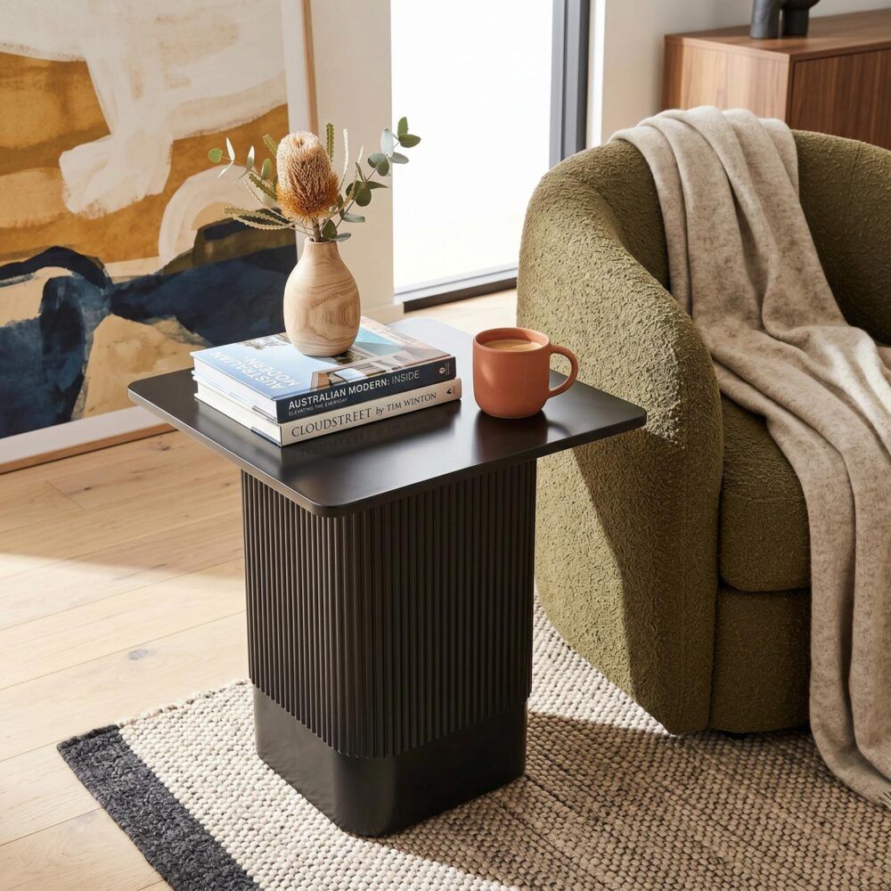 Clara Noir Side Table V264-TAB-724C-BLK