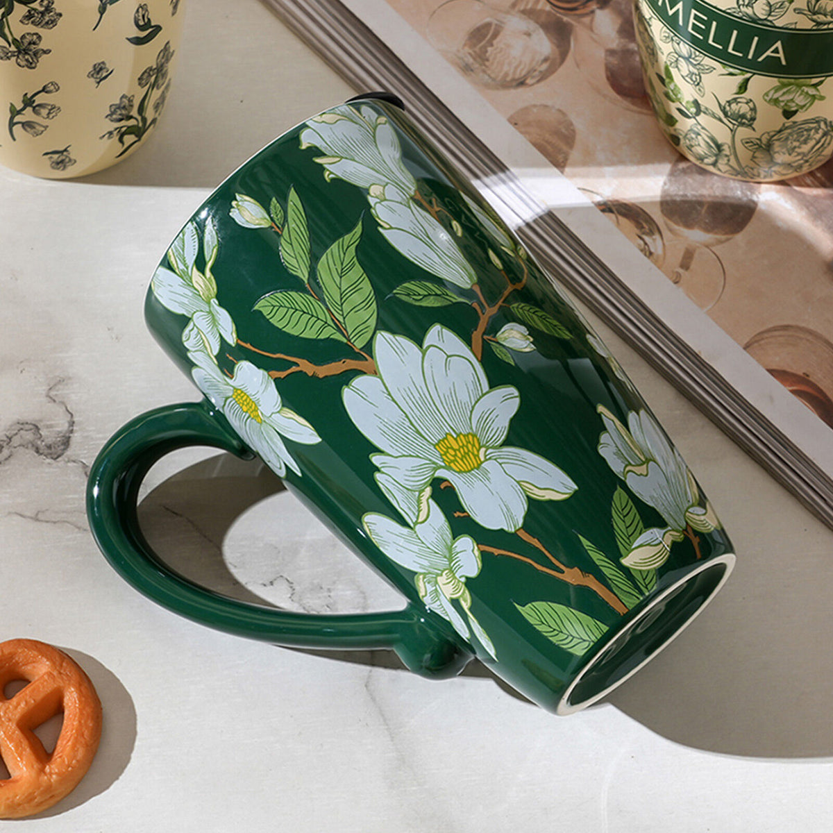 2X High-Fired Ceramic Porcelain Mug with Travel Lid 600ml Vintage Floral GREEN V274-HA-LA-P0024820-GNYE