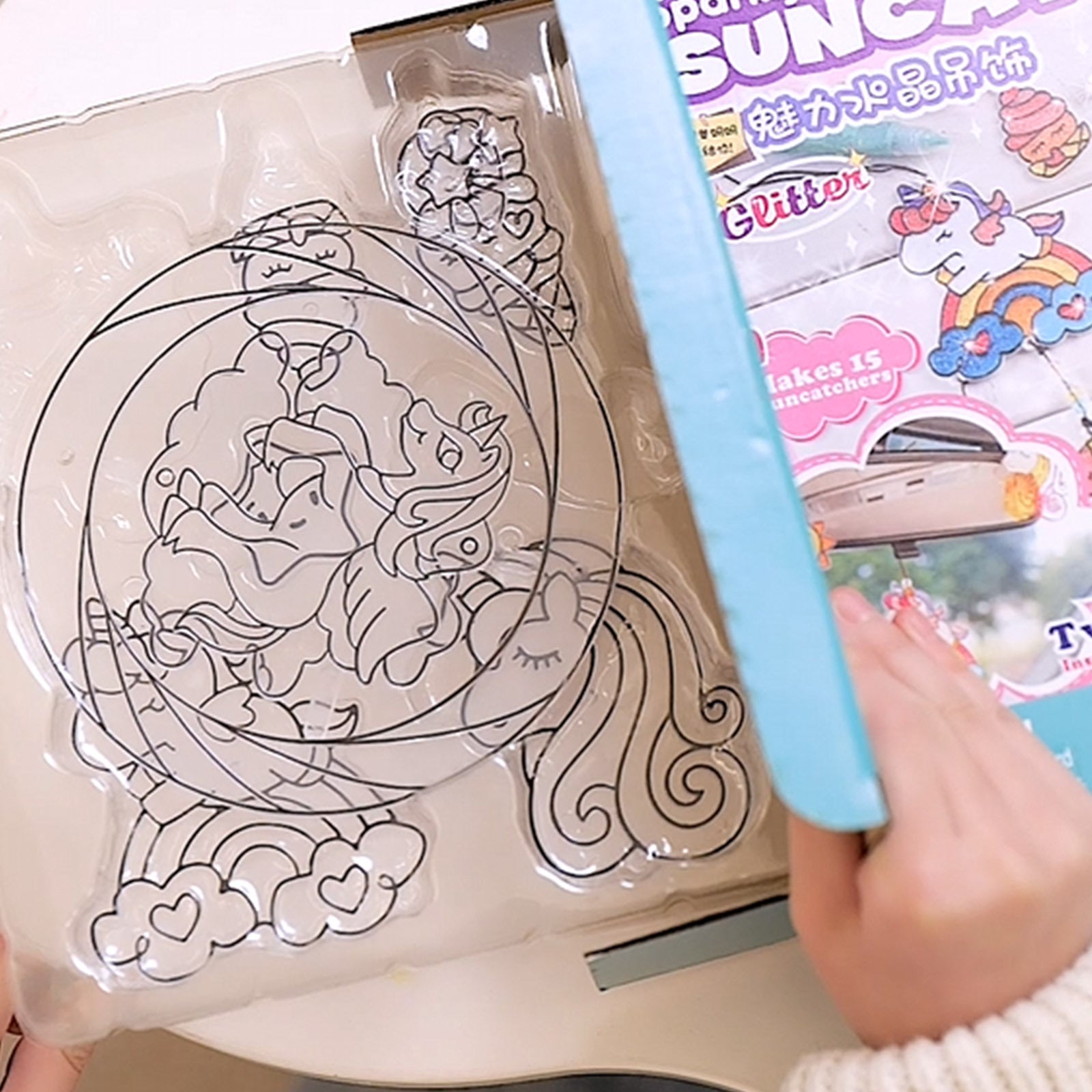 Sparkly Ornament Suncatcher - DIY for Kids Art Craft Colouring PaintingSet V274-TOY-KN-TAAC051-1