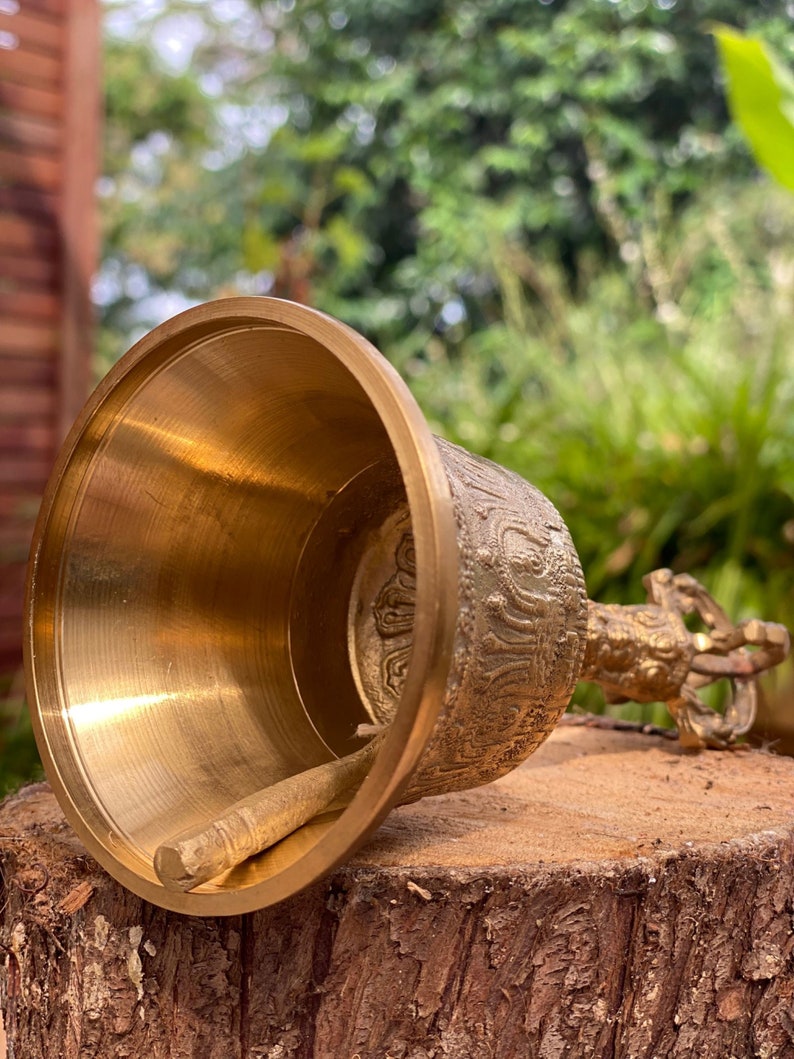Brass Bell 6 inch Buddhist Nepal Tibetan Prayer Bell Meditation Stress Relief or Sound Therapy V277-BB6IBNTPB
