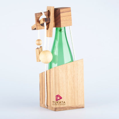 Brainteaser wine bottle mystery lock puzzle- open the lock before you can have a drink! Great party gift V277-BWBMLP