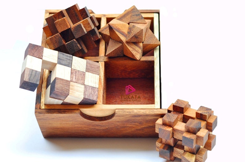 4 individual brainteaser wooden puzzles in a gift wooden box V277-IBWP