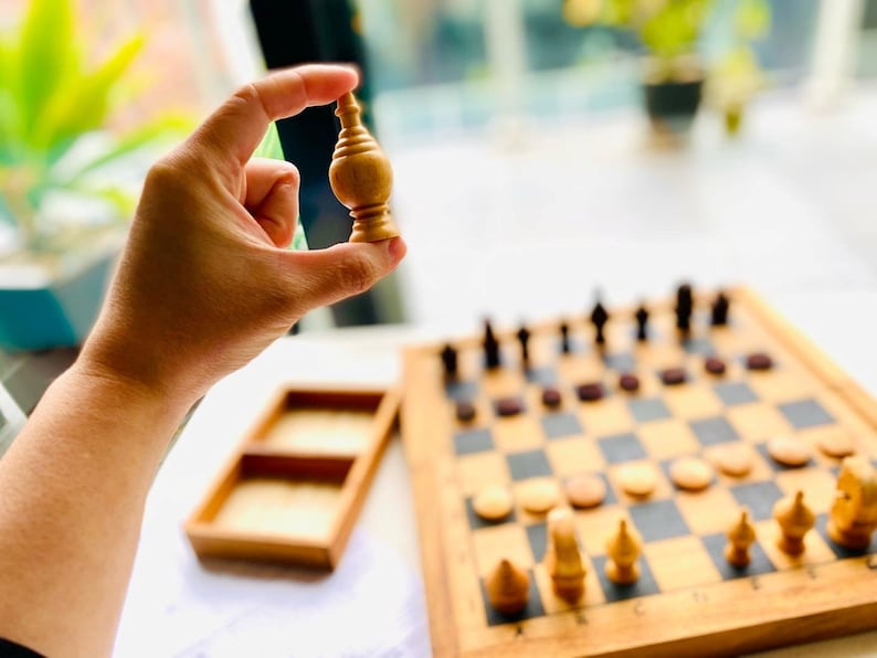 Mothers day gift Wooden Makruk traditional Thai Chess Set V277-MDGWMTTC