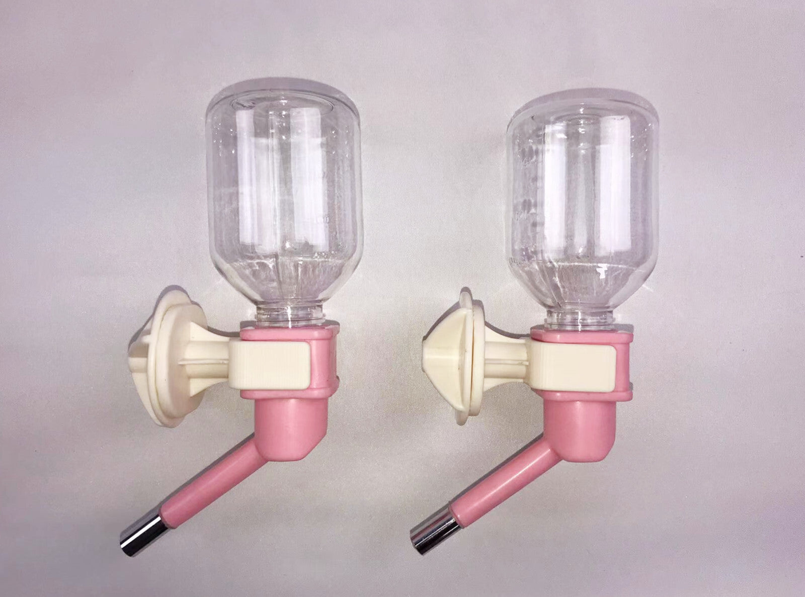 YES4PETS 2 x Pet Hanging Water Bottle No Drip Water Dispenser Rabbit Dog Cat Drinking Bottle-Pink V278-BP180-PET-BOTTLE-PINK