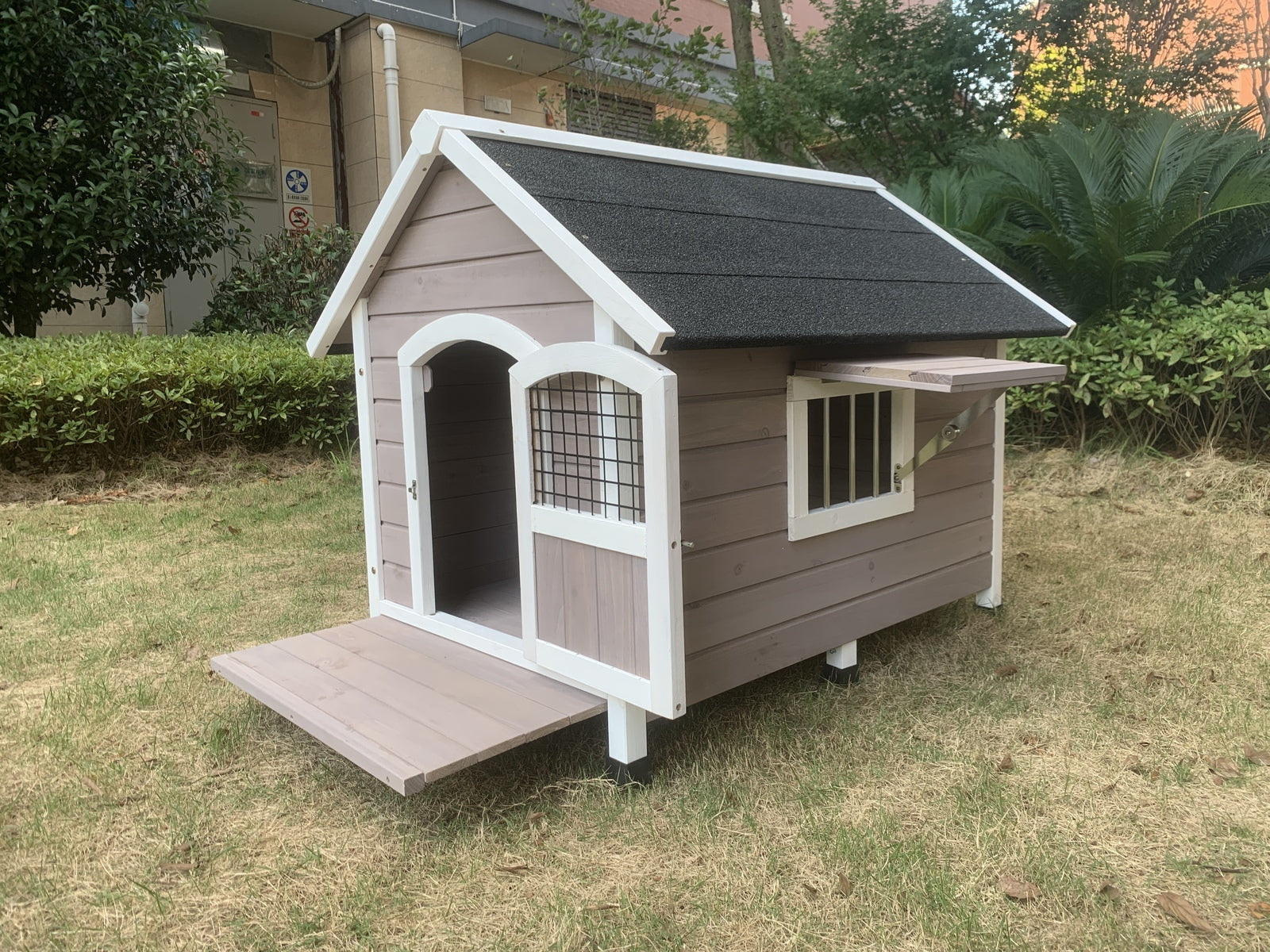 YES4PETS XL Timber Pet Dog Kennel House Puppy Wooden Timber Cabin With Door Grey V278-PDK-111-GREY