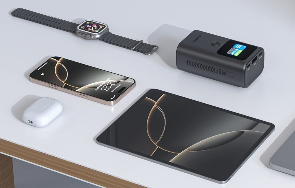 CHOETECH B701-GY 10000mAh PD30W USB-A + USB-C x 2, 3-Port & TFT Display Power Bank V28-ELECHOB701GY