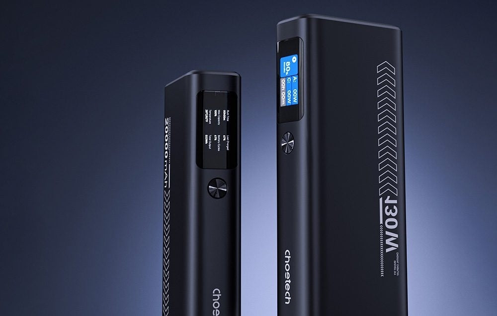 CHOETECH B702 20000mAh PD130W USB-A + USB-C x 2, 3-Port & TFT Display Power Bank V28-ELECHOB702