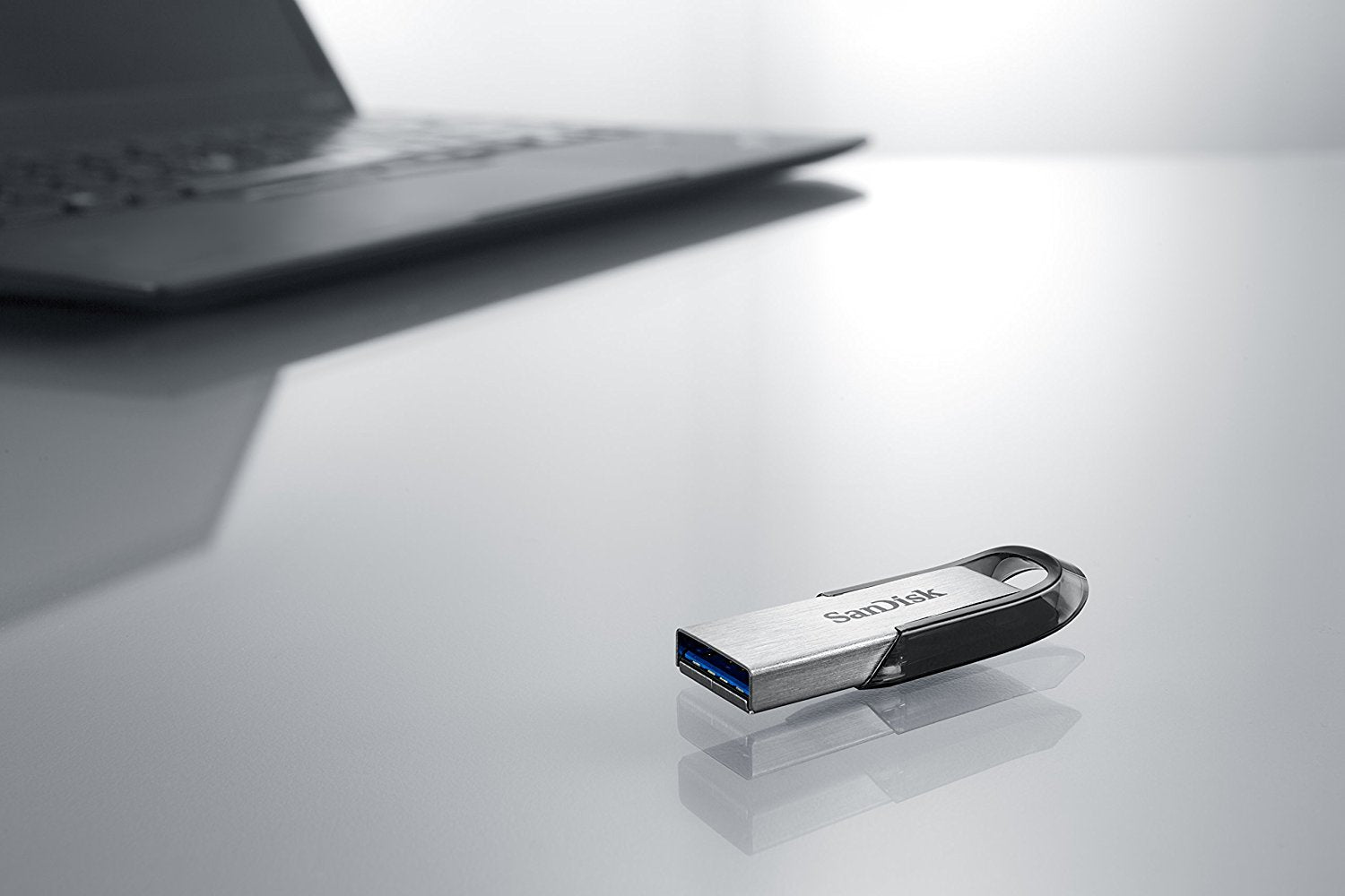 SANDISK 256GB CZ73 ULTRA FLAIR USB 3.0 FLASH DRIVE upto 150MB/s V28-FUSSAN256GCZ73UF3