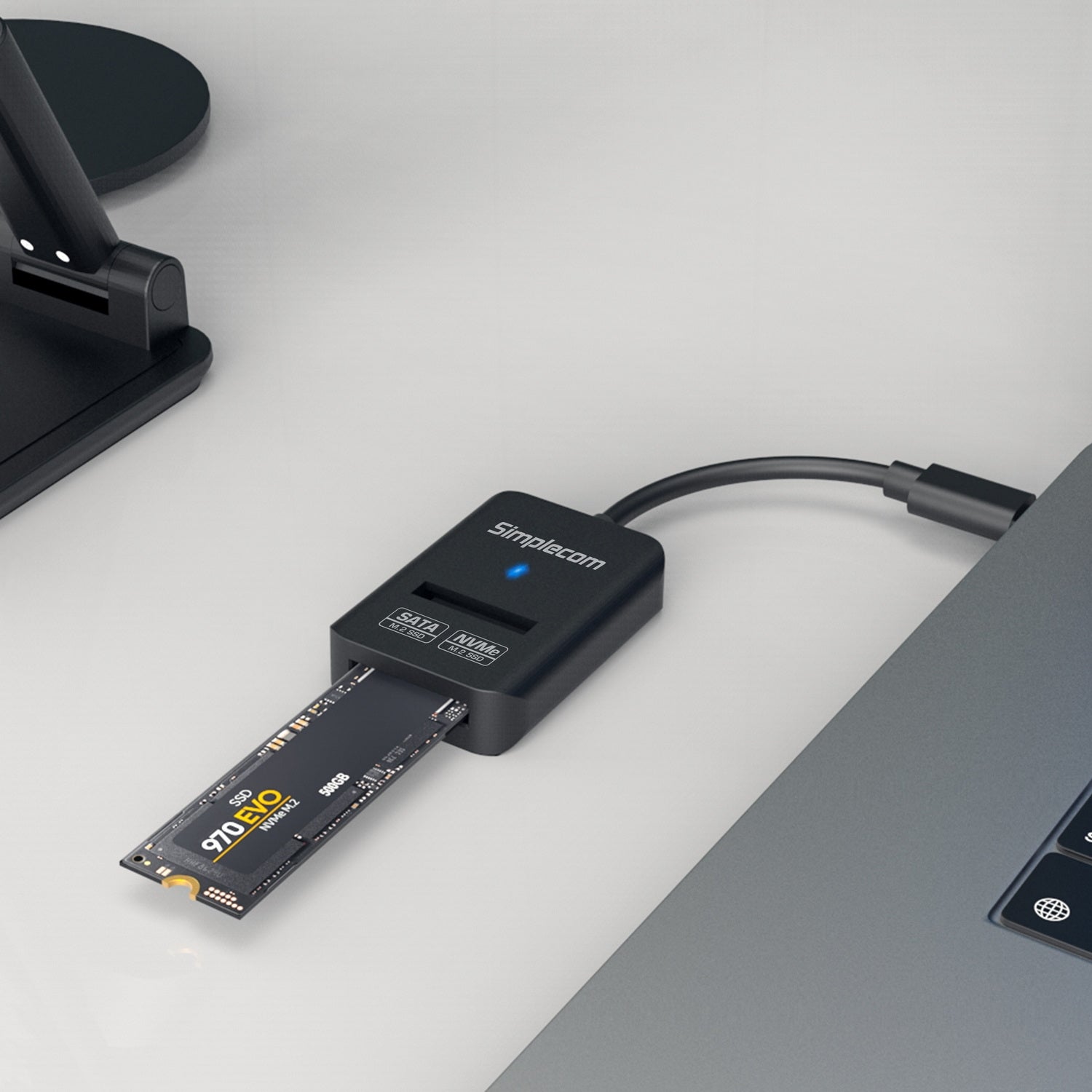 Simplecom SA506 NVMe / SATA Dual Protocol M.2 SSD to USB-C Adapter Converter USB 3.2 Gen 2 10Gbps V28-SA506