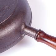 Pre-Seasoned 29cm Cast Iron Fry Pan Cookware Heat-Resistant Wooden Handle V324-CRPAN29CM