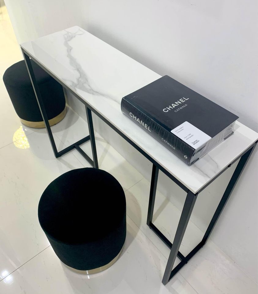 Interior Ave - Stone Marble Console - Marble & Black V355-JJ-XZ181