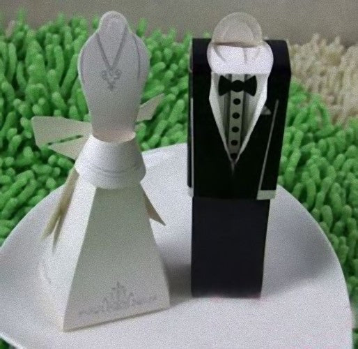 100 Pack of 50 Bride and 50 Groom Wedding Bridal Bomboniere Favor Candy Choc Almond Box - Kate Aspen Design V382-100BRIDEGROOMBXKA