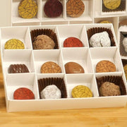10 Pack of White Card Chocolate Sweet Soap Product Retail Gift Box - 12 bay 4x4x3cm Compartments - Clear V382-10CHOC12BAY