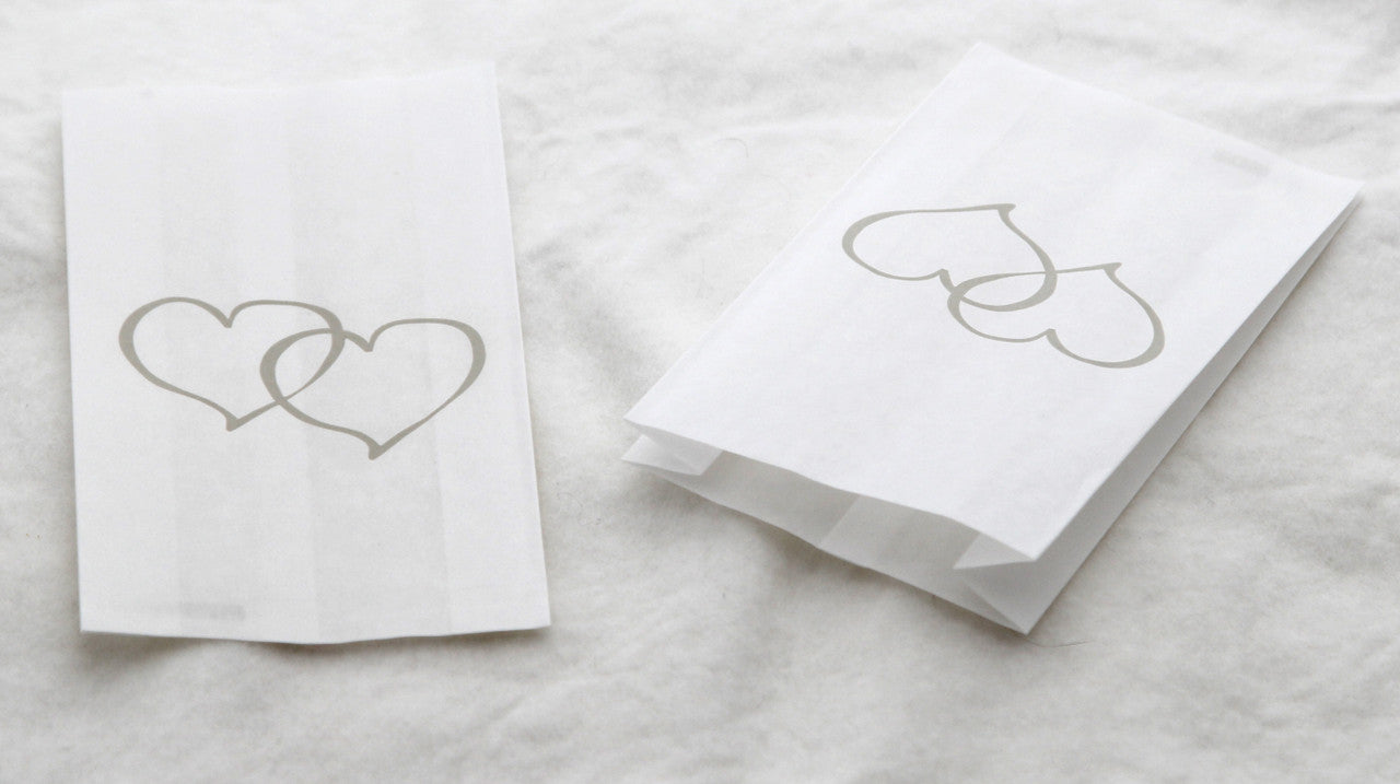 100 Pack Wedding Cake Bags Greaseproof Wax Paper Slice Take Home Favour Large Silver Heart V382-CAKEBAG100SILHRT
