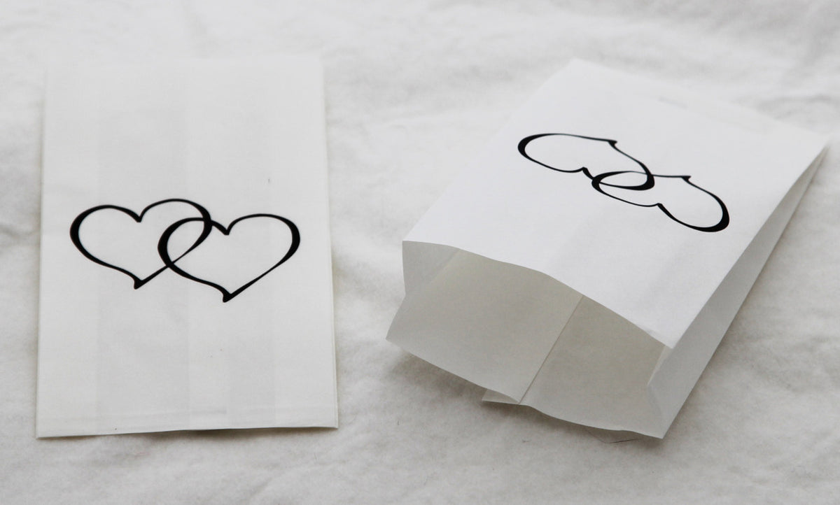 150 Pack Wedding Cake Bags Greaseproof Wax Paper Slice Take Home Favour Large Heart V382-CAKEBAG150BLKHRT