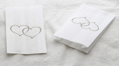 200 Pack Wedding Cake Bags Greaseproof Wax Paper Slice Take Home Favour Large Silver Heart V382-CAKEBAG200SILHRT