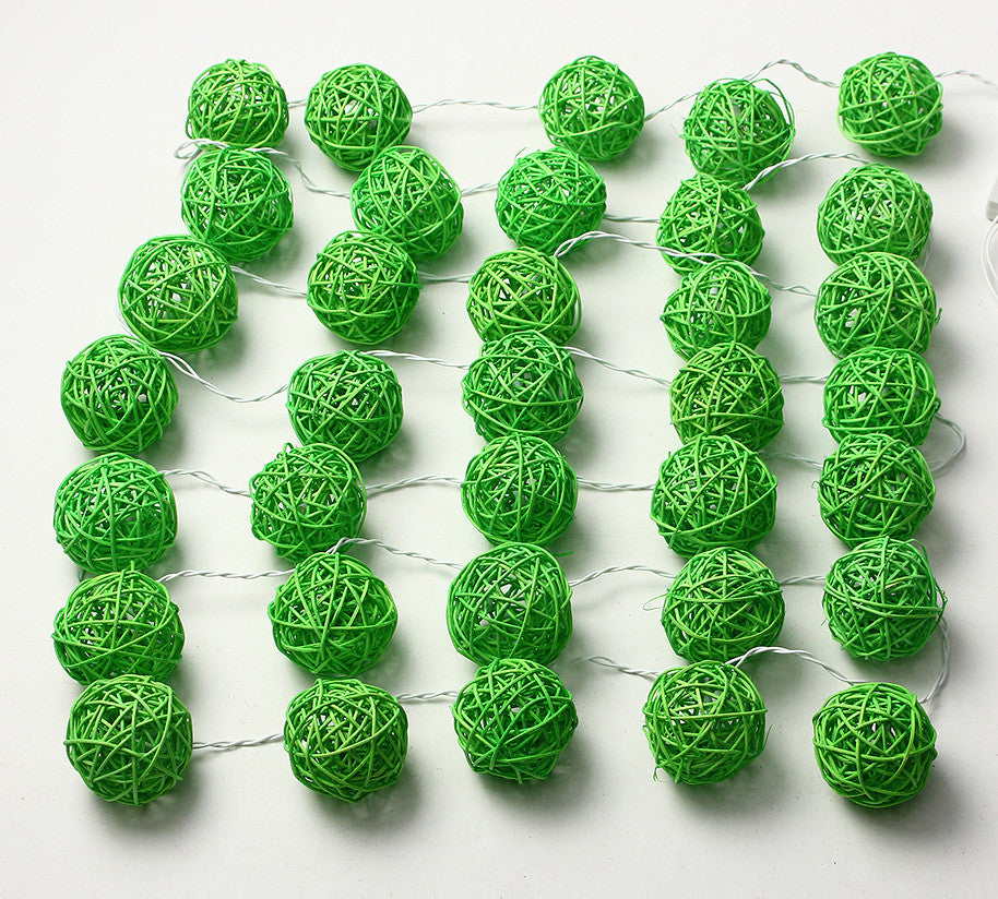 1 Set of Green 5cm Rattan Cane 20 Ball Battery Powered 3m String Lights Christmas Gift Home Wedding Party V382-GREENRATTBALLBATT20