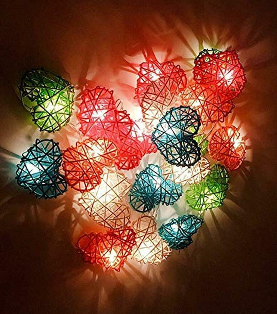 50 Rainbow 3D Hollowed Rattan Heart-Shaped 5M LONG String Fairy Lights, Battery (AA) Indoor & Outdoor V382-RBWHRTRATTBATT50