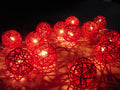 1 Set of Red 5cm Rattan Cane 50 Ball Battery Powered LONG 5m String Lights Christmas Gift Home Wedding Party V382-REDRATTBALLBATT50