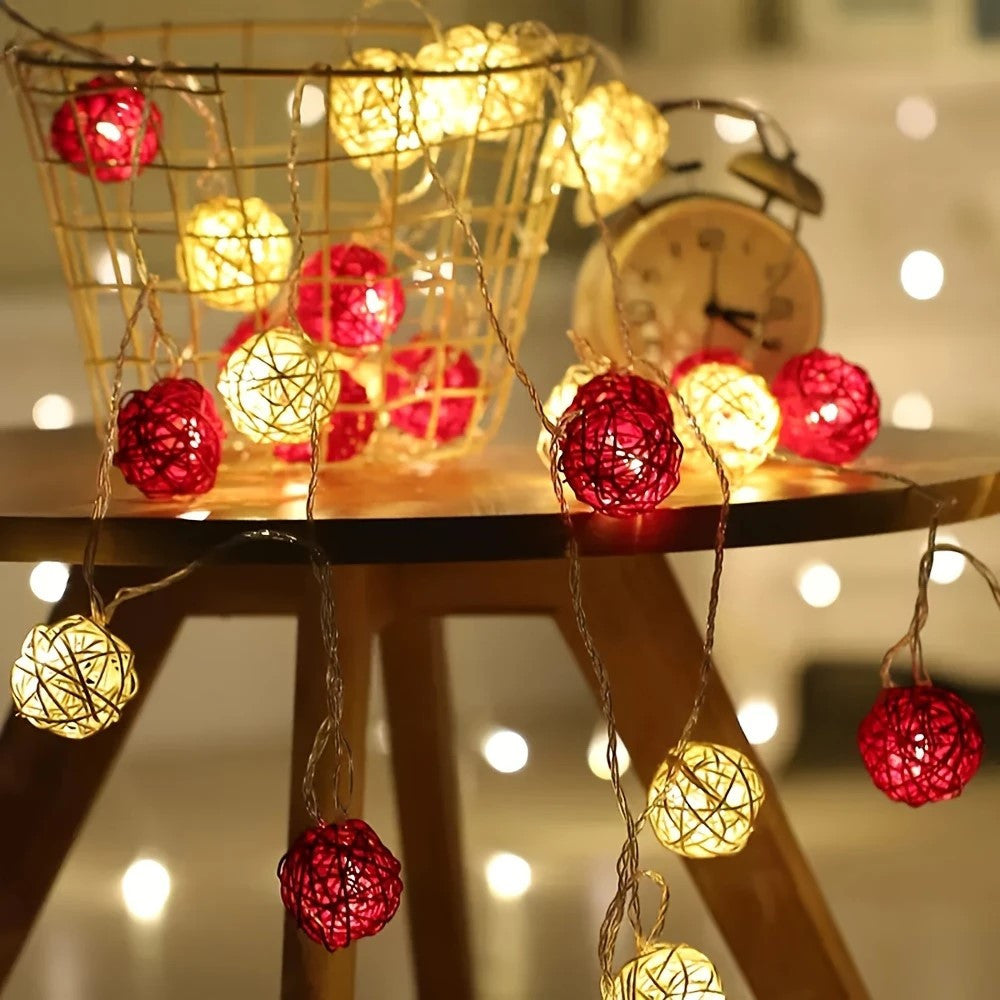 1 Set of Red and White5cm Rattan Cane 20 Ball Battery Powered 3m String Lights Christmas Gift Home Wedding V382-REDWHITERATTBALLBATT20