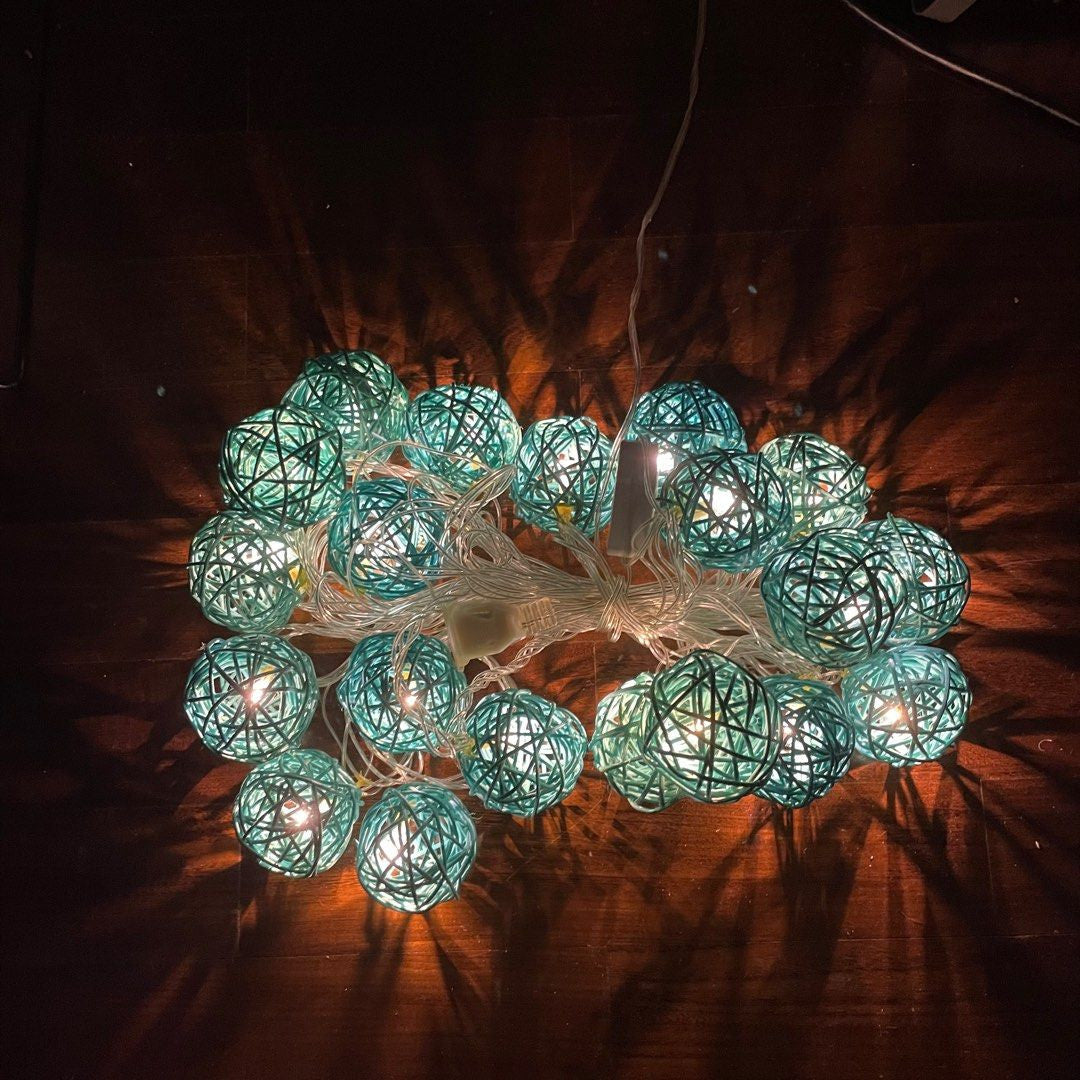 1 Set of Turquoise Blue 5cm Rattan Cane 50 Ball Battery Powered LONG 5m String Lights Christmas Gift Home V382-TURQRATTBALLBATT50