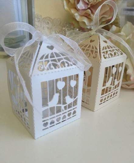 White Dove Bird Heart Wedding Bomboniere Favor Lolly Gift Card Box - 10 Pack V382-WHDOVEBOX10