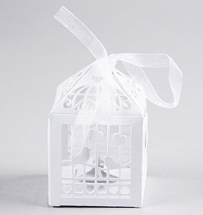 100 Piece Pack - White Dove Bird Heart Wedding Bomboniere Favor Lolly Gift Card Box V382-WHDOVEBOX100