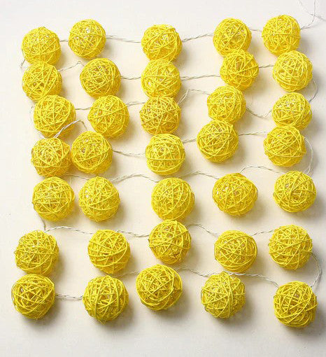 1 Set of Yellow 5cm Rattan Cane 50 Ball Battery Power LONG 5m String Lights Christmas Gift Home Wedding Party V382-YELLOWRATTBALLBATT50