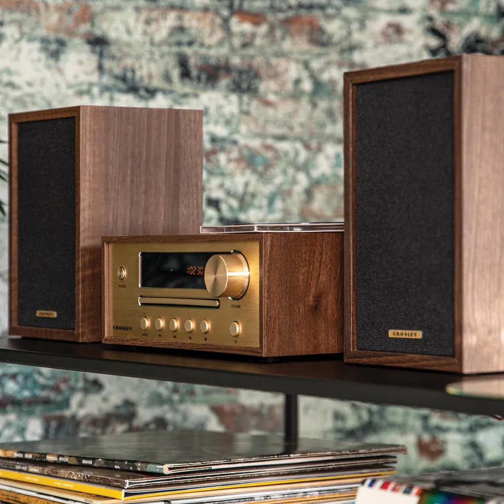 Crosley Parker Radio CD Player - Walnut V398-CR3503A-WA4