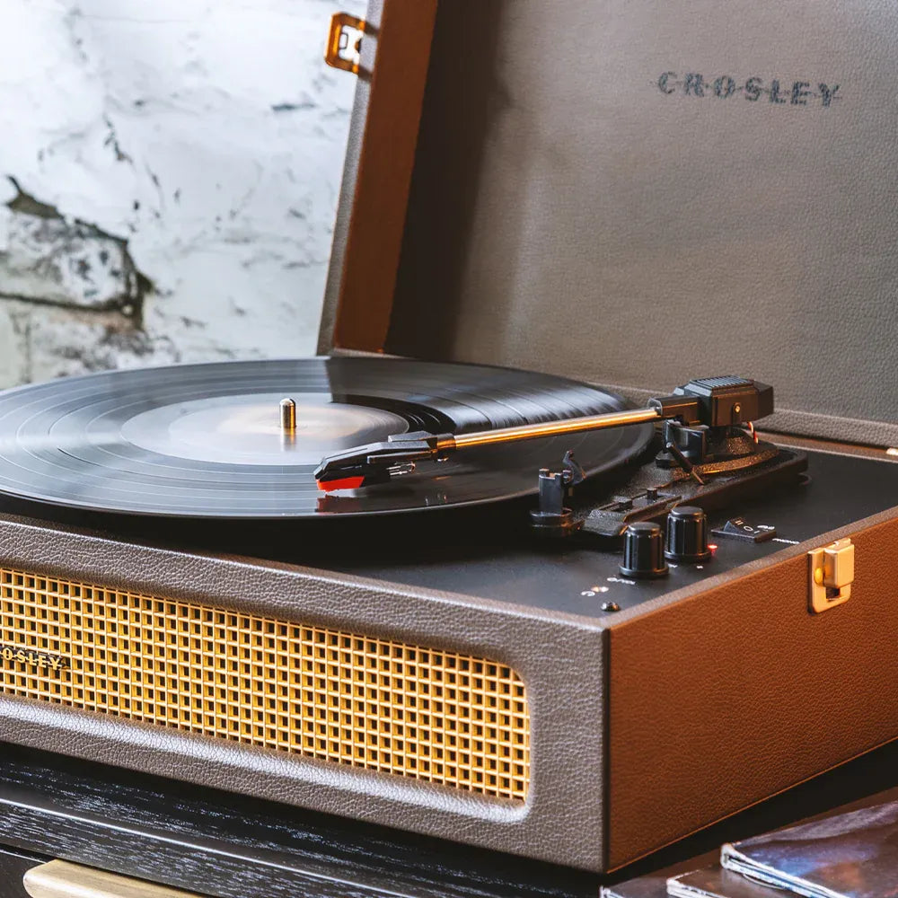 Crosley Voyager Bluetooth Portable Turntable + Crosley Asheville Stand Bundle - Cocoa V398-CR8017BMS-CO4