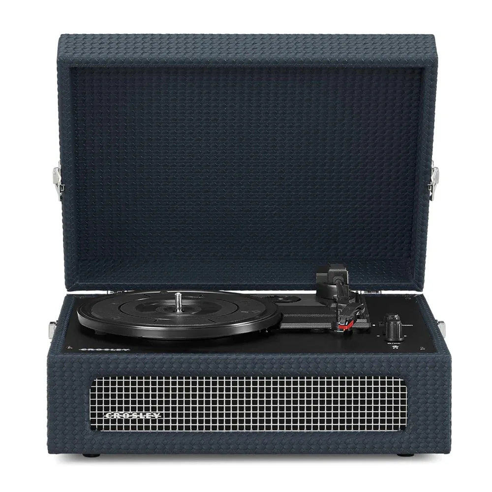 Crosley Voyager Bluetooth Portable Turntable - Navy V398-CRIW8017B-NY4